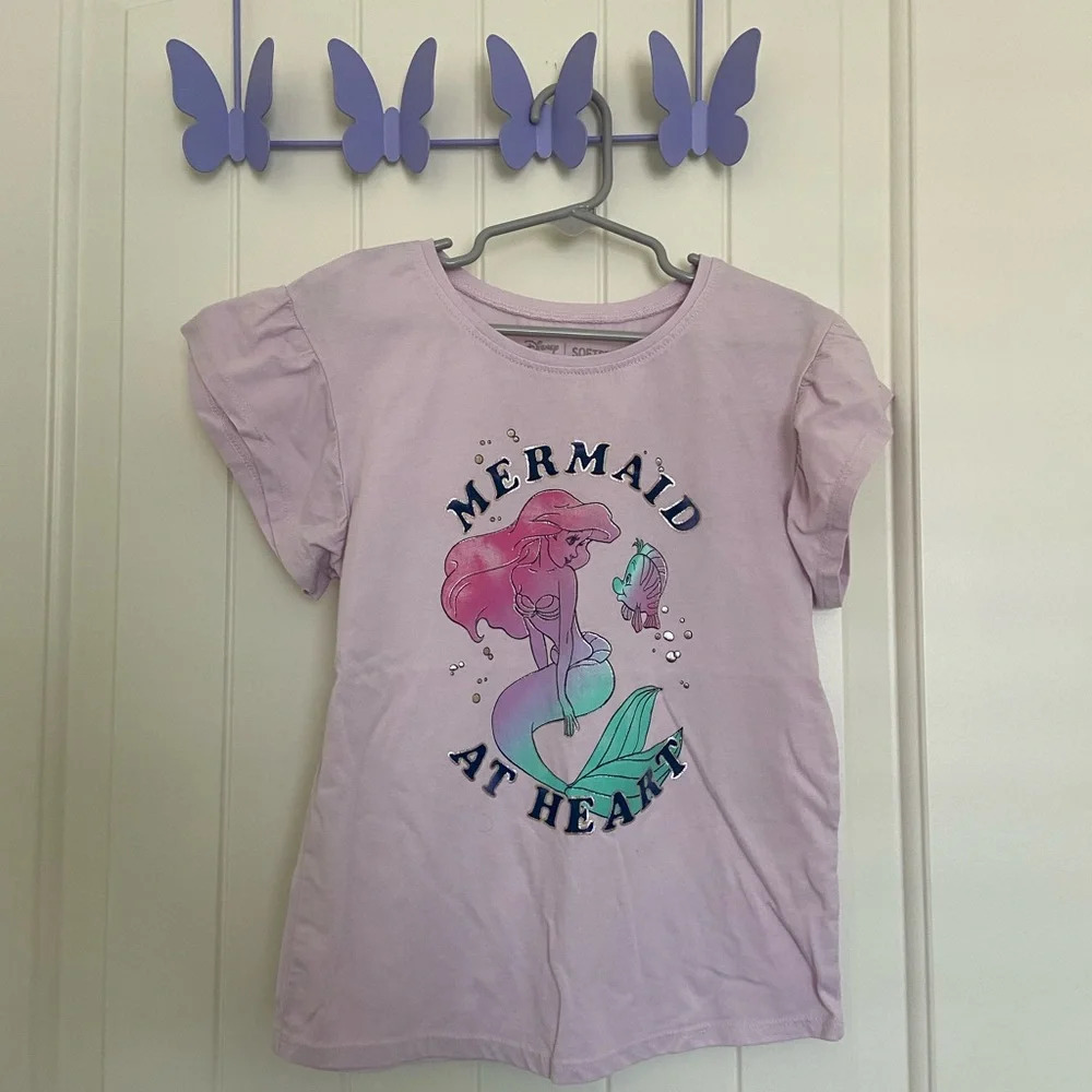 EUC | Disney jumping beans girl’s little mermaid shirt — size 7‎